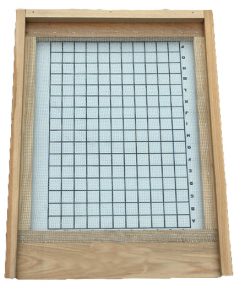 screened bottom board for hive- carolina honeybees