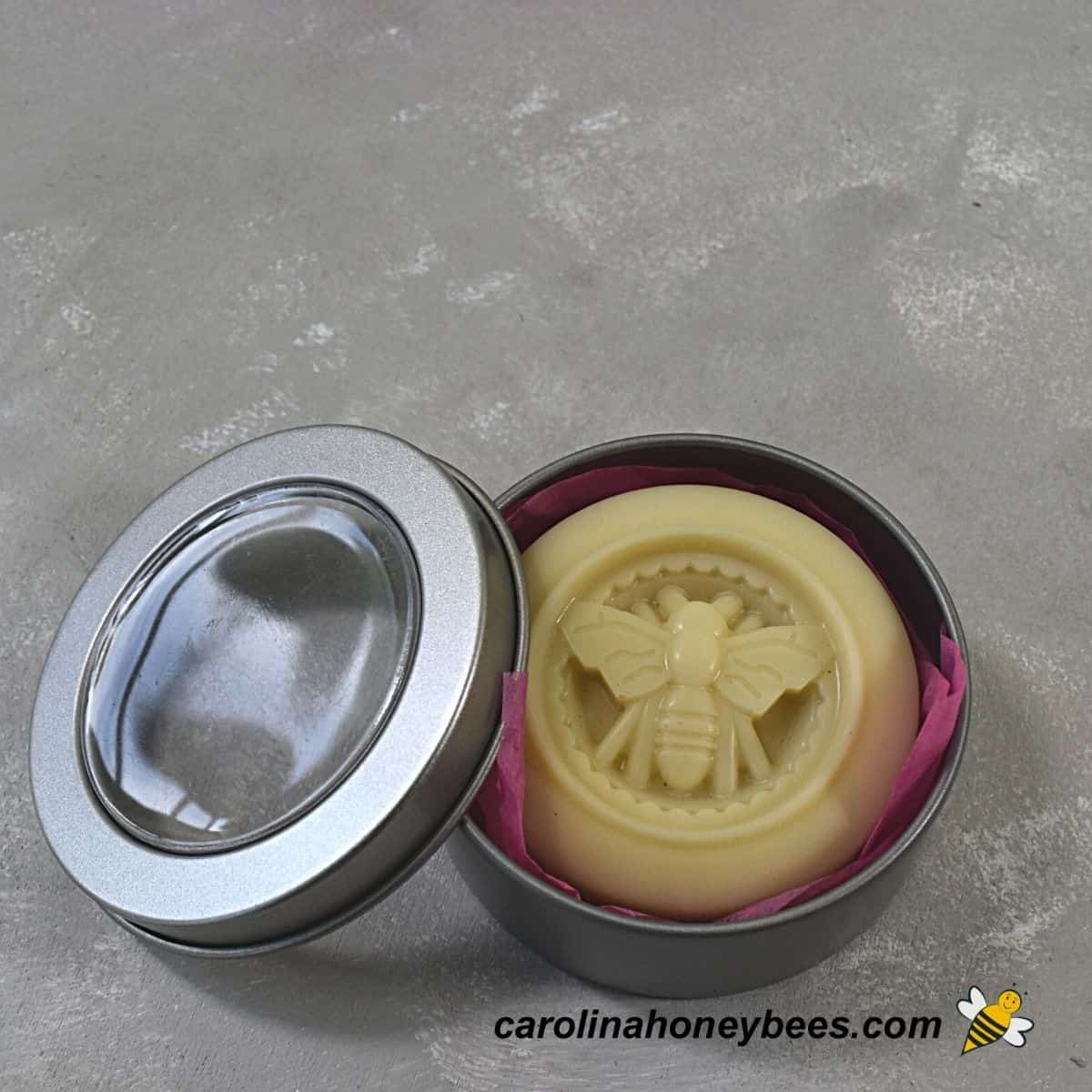 Silicone honeybee queen bee soap Mold - wax lotion bar mold