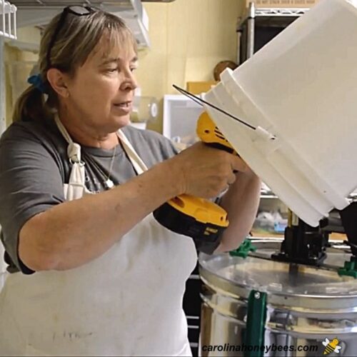 How to Make a Bucket Bee Feeder Carolina Honeybees